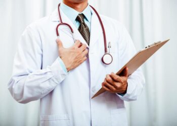 Chứng chỉ hành nghề bác sĩ tại Việt Nam: Quy định mới nhất