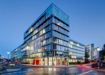 Đăng ký thay đổi nội dung đăng ký doanh nghiệp đối với công ty nhận sáp nhập (đối với công ty trách nhiệm hữu hạn, công ty cổ phần và công ty hợp danh)