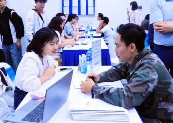 Người đủ điều kiện nhận lương hưu không được hưởng trợ cấp thất nghiệp