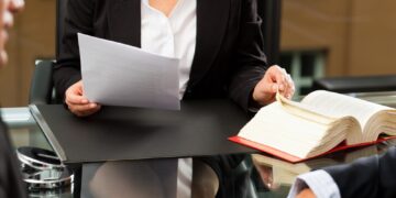 Lợi ích khi sử dụng dịch vụ pháp lý doanh nghiệp chuyên nghiệp